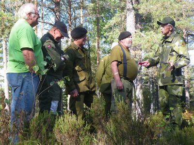 Weine Johansson informerar om skansen