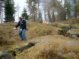 Röjning. Erik Berglund är maskinist.